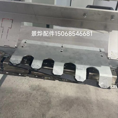 立信门富士定型机开闭夹装置