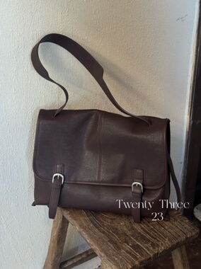 Twenty Three复古风植鞣牛皮单肩邮差包通勤大容量托特包斜挎包