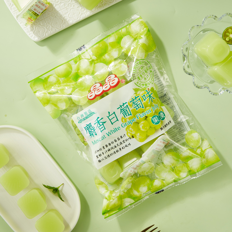 台湾零食特产晶晶麝香葡萄蒟蒻果冻白桃荔枝味布丁