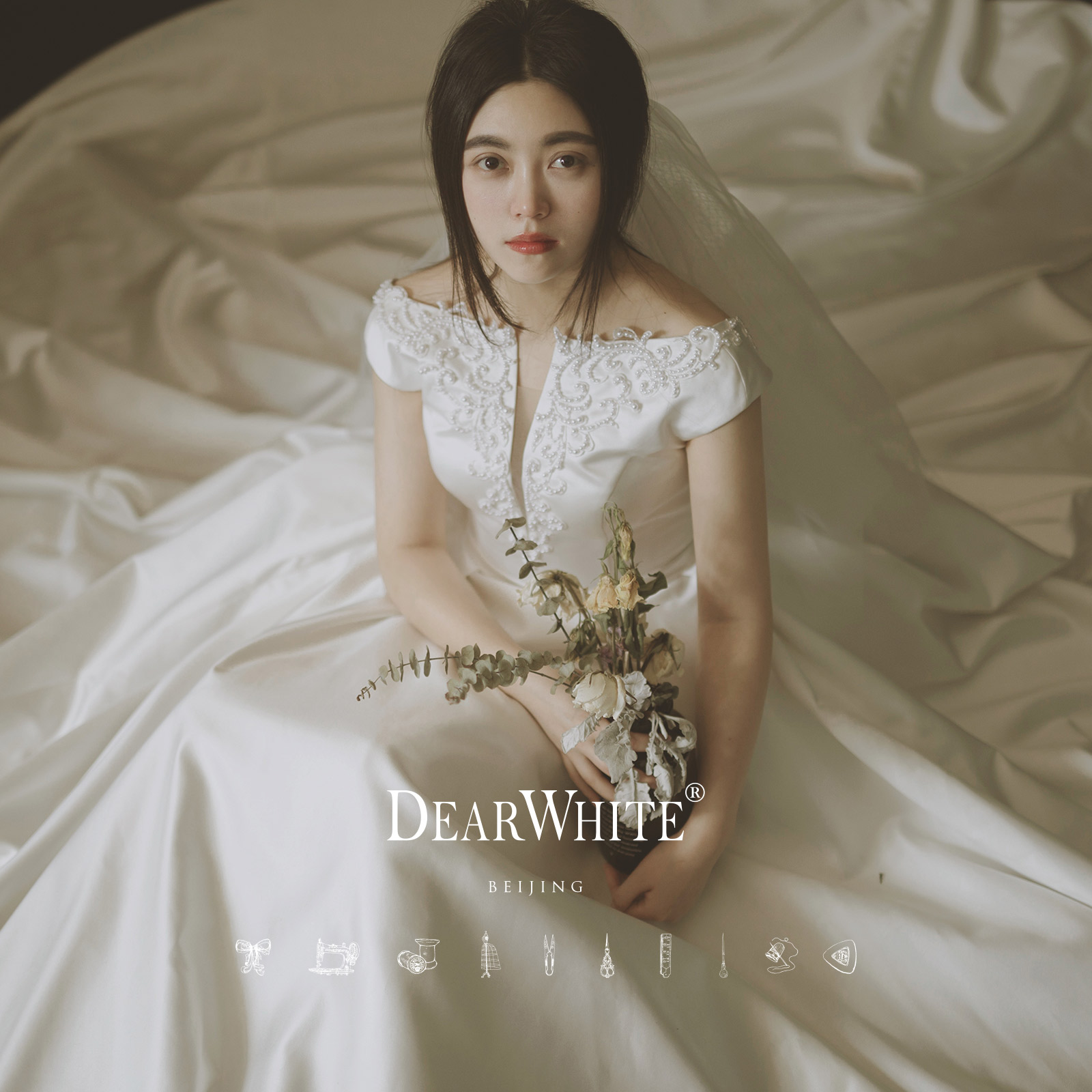 亲爱的白2019新款《松林》法式缎面奢华赫本新娘女拖尾出门主婚纱|ruв категории Женская одежда, Cвадебные платья, свадебное платье - от Buy2taobao.com для оказания профессиональной услуги покупки агента Taobao