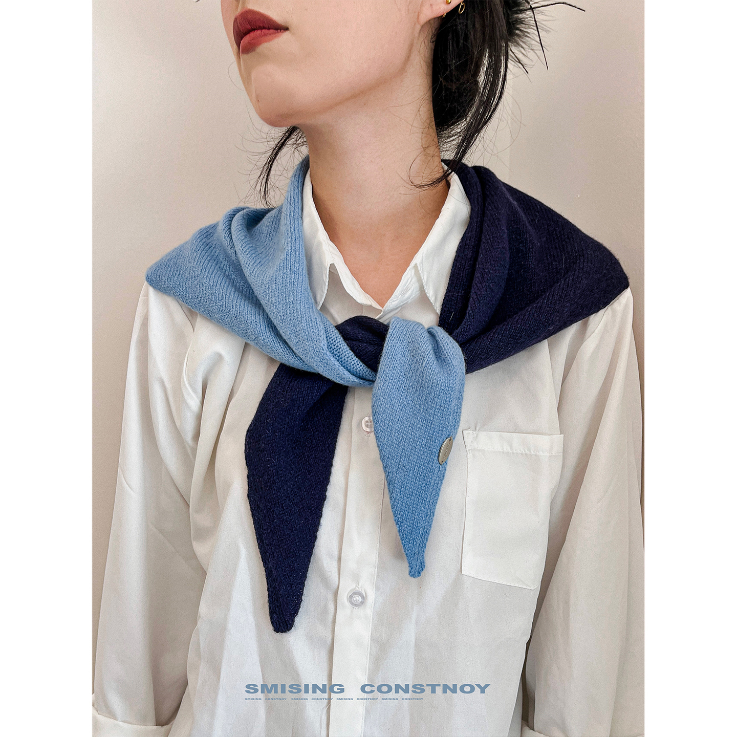 韩系双拼色针织三角巾女秋冬坎肩防风保暖百搭时尚小披肩护颈围脖