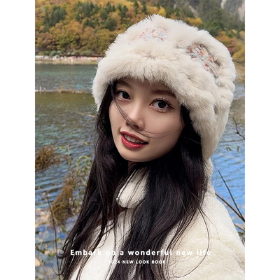 渔夫帽逛街甜美可爱女秋冬季