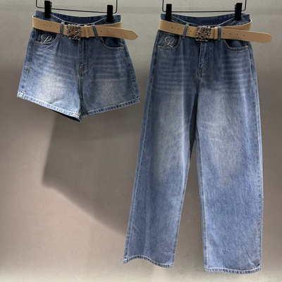 经典LOGO刺绣烫钻牛仔短裤+腰带