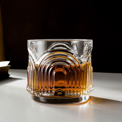 小众高颜值威士忌烈酒杯