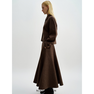 浪边肌理感半裙 Niente