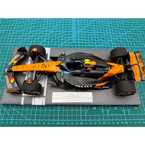 全新 迷你切 F1车模 1/18 2025 MCL39 诺里斯 阿布扎比世冠人偶版