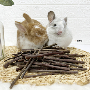 赫尔达苹果枝龙猫兔子豚鼠松鼠仓鼠4种混合果树枝磨牙木零食500g