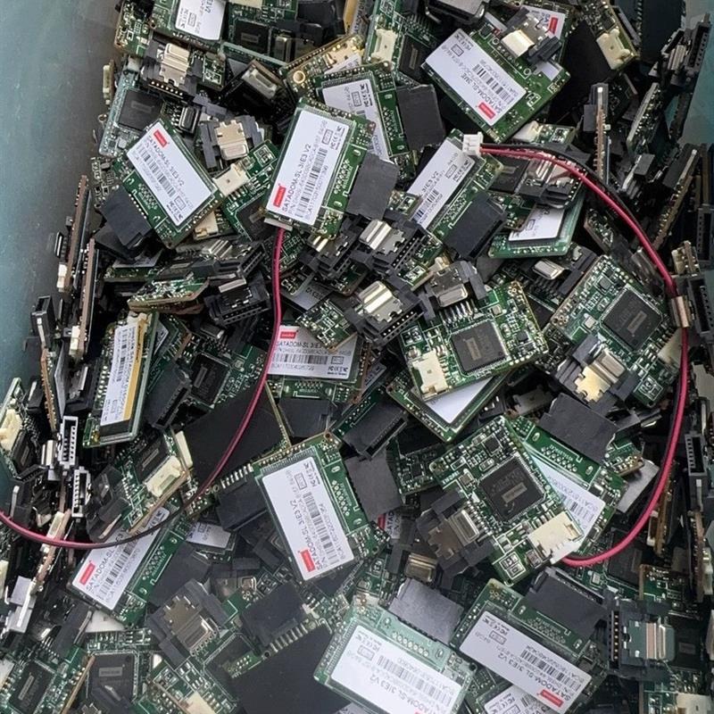 超微服务器 SATADOM-SL 3IE3 V2电子硬盘 64GB硬盘 可用在1u机箱