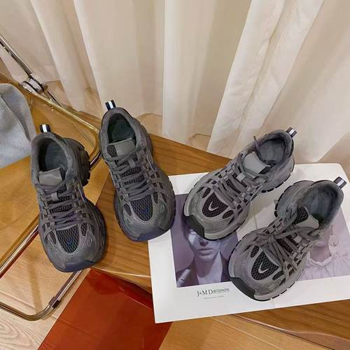 韩版真皮时尚休闲运动鞋女