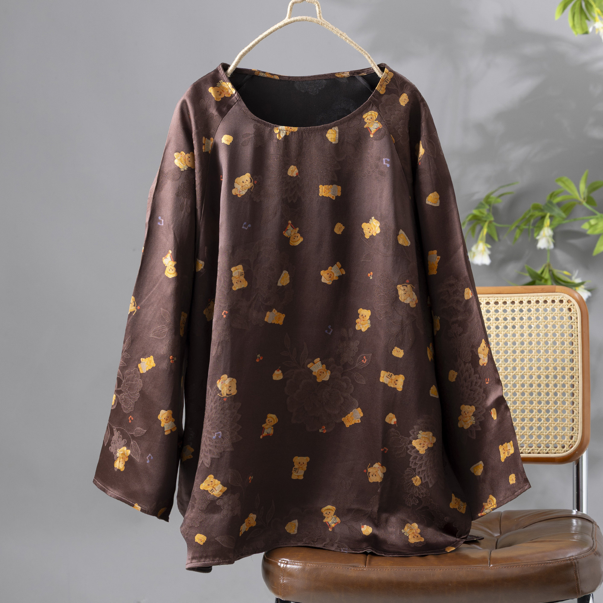 精致可爱小熊桑蚕丝真丝桑波缎香云纱插肩袖上衣新款女士长袖t恤