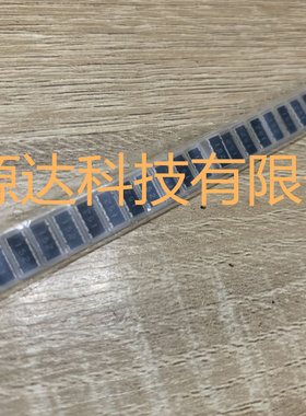 贴片排阻 EXBA10P152J  1206*5 1.5K  5% 10P8R 左上右下