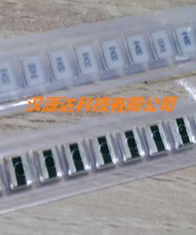ESR3720-C-20-R400-F 白色面贴片反极电阻 3720-R400 0.4R 1% 2W