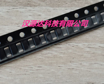 B72520V140K62 CN1206K14G 贴片叠层压敏电阻 1206-14V 700P 200A
