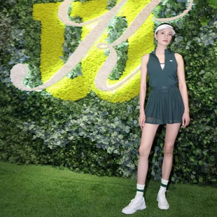 代购Kith Wilson Winning 网球裙女款吸湿排汗快干运动连衣裙百