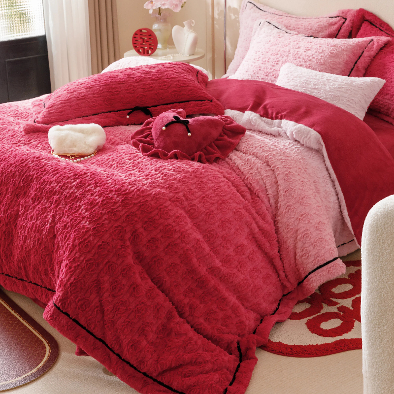 法式浪漫玫瑰牛奶绒婚庆四件套秋冬季加厚渐变被套兔毛绒结婚床品