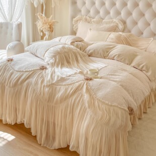 冬季仙女公主风加厚雕花牛奶绒四件套珊瑚绒蕾丝边被套高级感床品