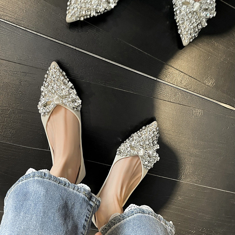 法式浅口水钻单鞋女平底2026春季新款尖头蝴蝶结百搭瓢鞋大码女鞋,女鞋,浅口单鞋,淘宝优惠券,粉丝福利购,淘宝优惠卷