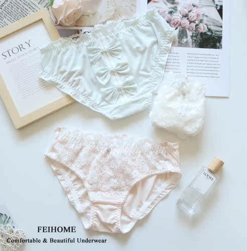 女士中腰弹力丝短裤花朵好穿舒适