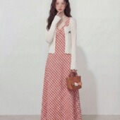 今喜加衣 复古格纹显瘦设计感连衣裙高级感挂脖裙胖MM藏肉显瘦