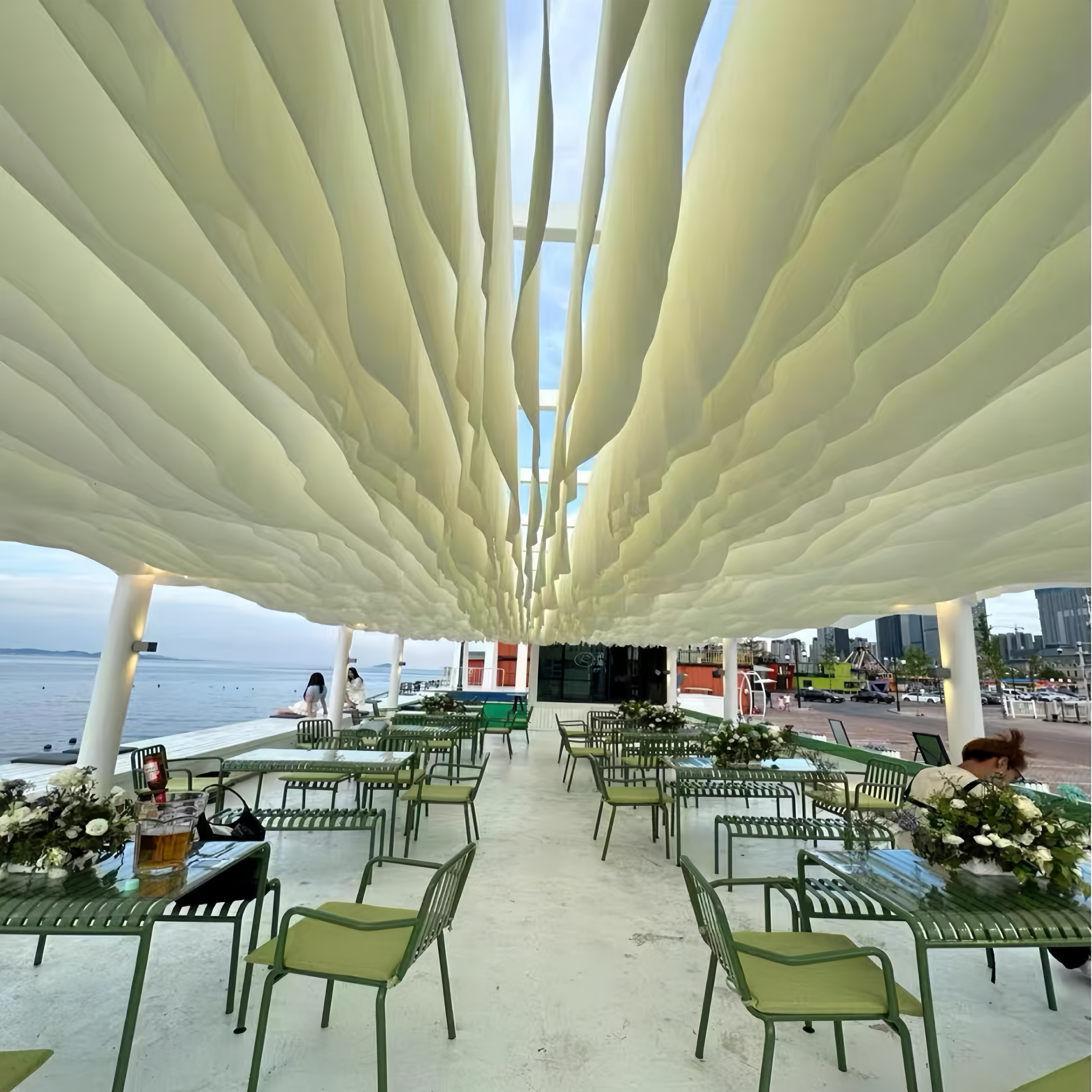 网红吊顶纱幔户外海边风动纱幔