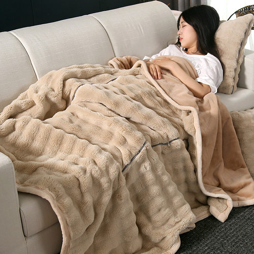 兔毛绒抱枕被子多功能轻奢办公室