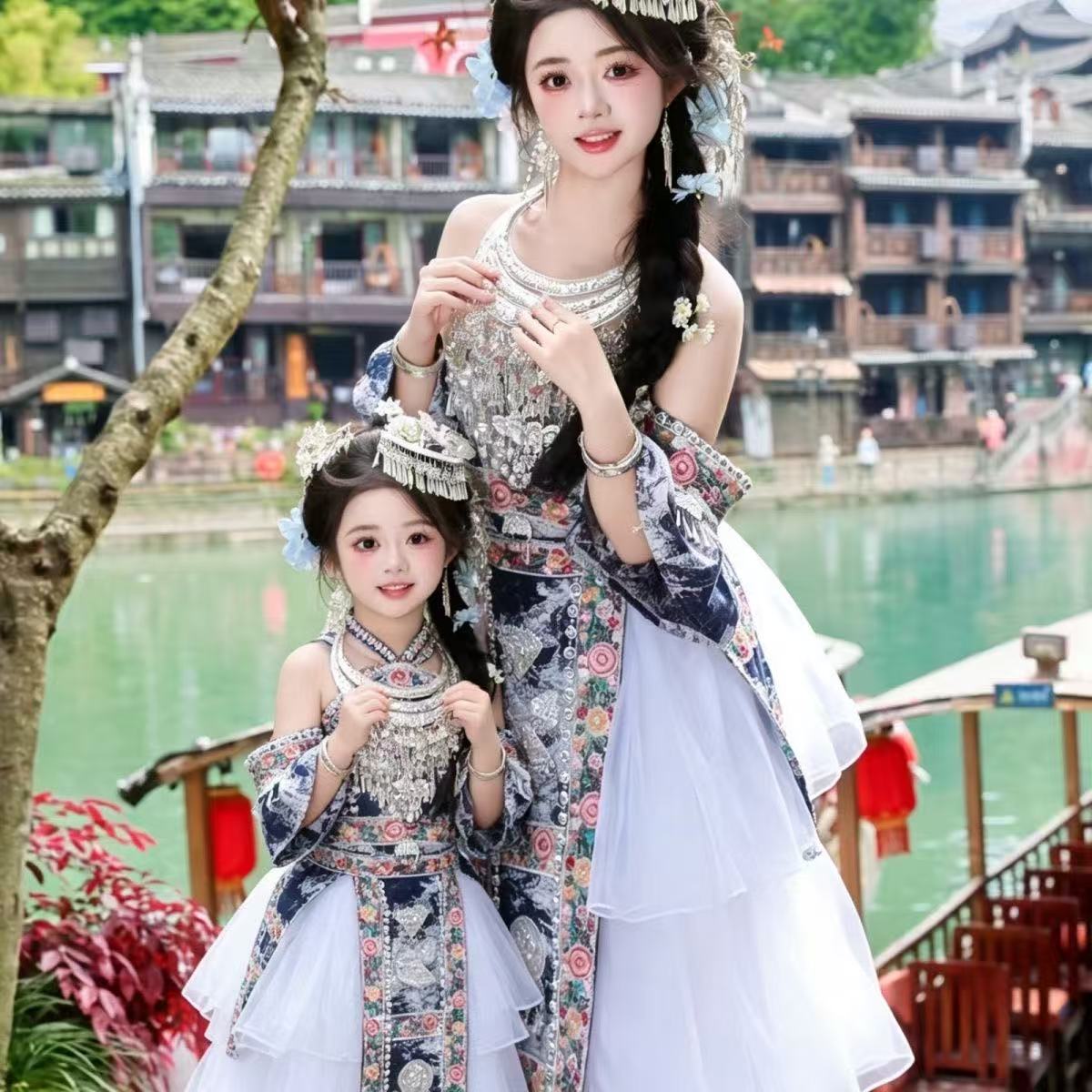 苗疆少女新款清新蓝色套装超仙民族苗疆苗族写真显瘦全套旅拍服装