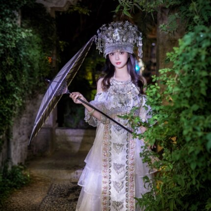 新款苗疆少数民族服装女写真服饰纱裙显瘦旅拍抹胸苗族旅拍服装头