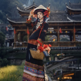 新款布朗族苗疆少女苗族服装女贵州少数民族服饰旅拍写真摄影套装