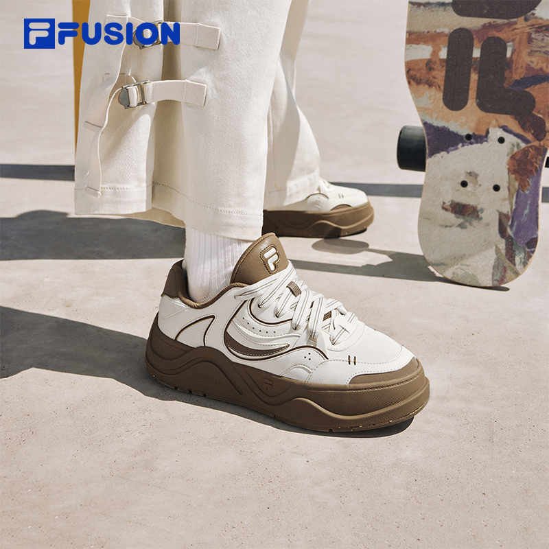 FILAFUSION斐乐女士场下滑板鞋