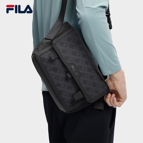 FILA斐乐男士休闲挎包