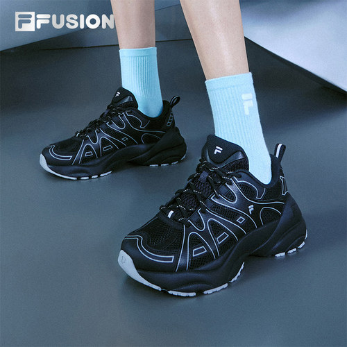 FILAFUSION斐乐女士轨迹鞋复古
