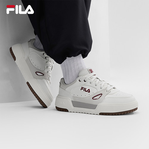 FILA斐乐女子休闲板鞋