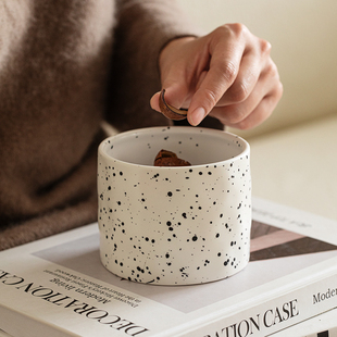 轻奢陶瓷桌面垃圾桶餐厅咖啡厅餐桌办公收纳筒垃圾篓笔筒化妆笔筒