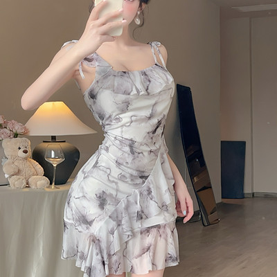 通勤荷叶边裙网纱料印花吊带镂空