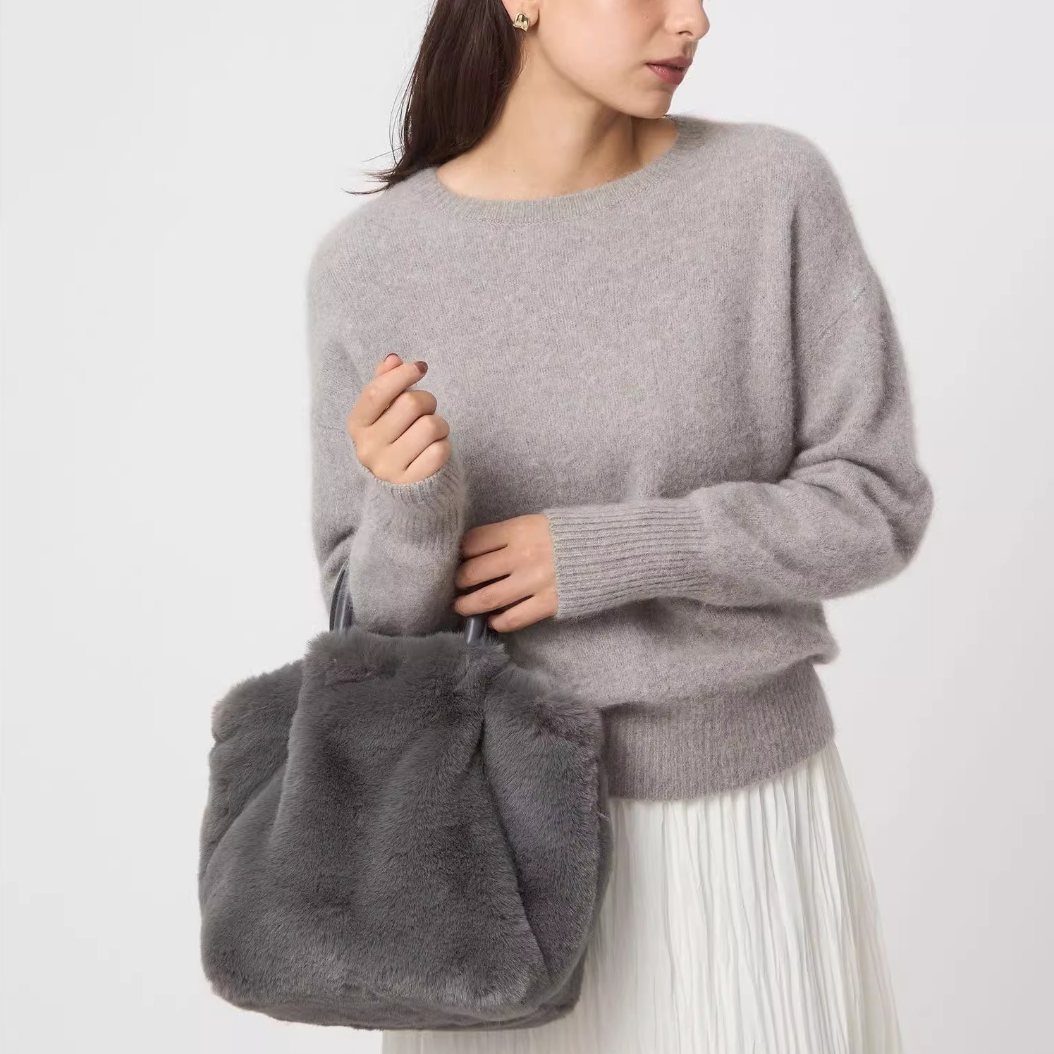 UnitedArrows日本正品代购限量款2025新款毛绒灰色手提斜挎托特包