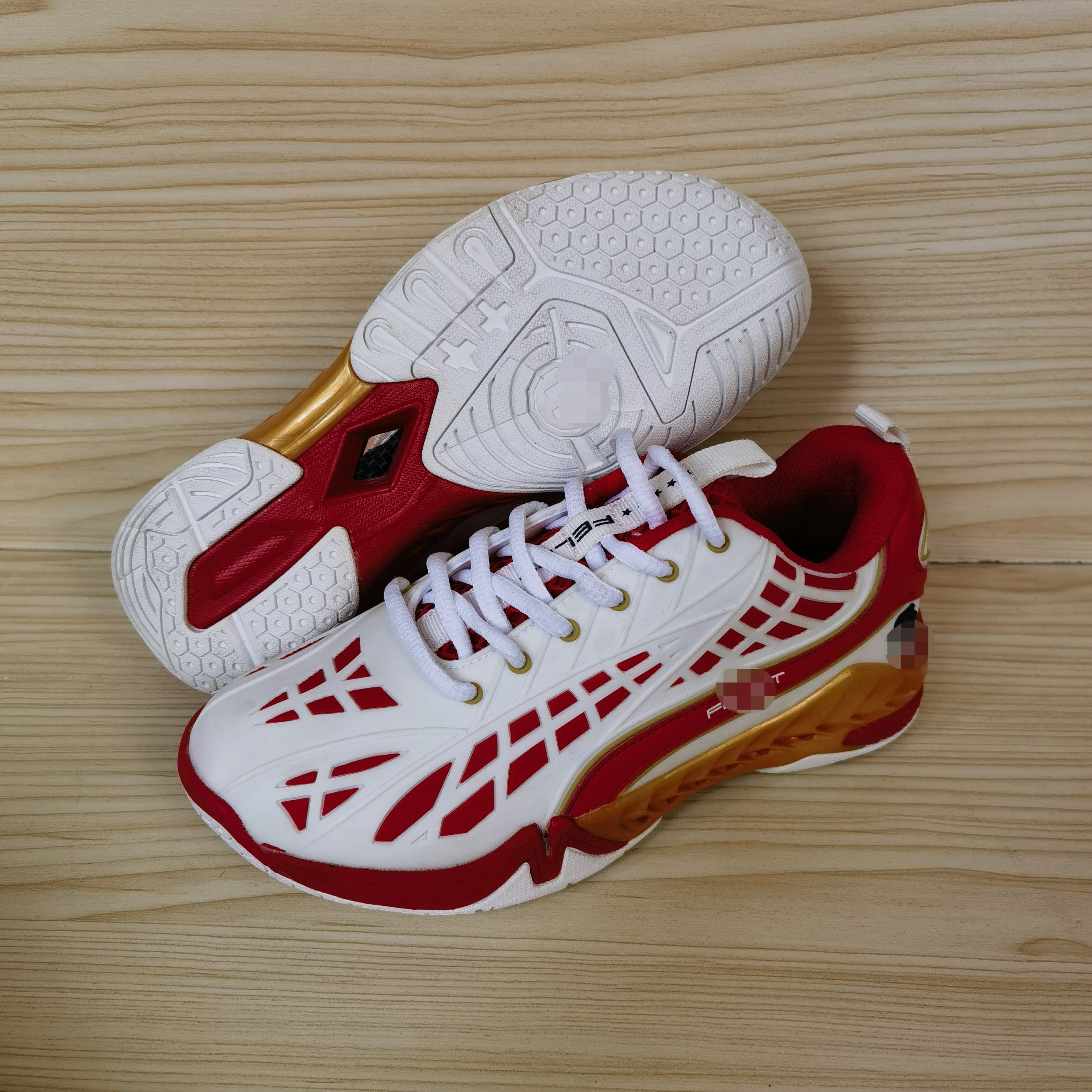 羽毛球鞋轻便透气专业比赛训练球鞋男女牛筋底防滑耐磨外贸尾货,运动鞋new,羽毛球鞋,淘宝优惠券,粉丝福利购,淘宝优惠卷