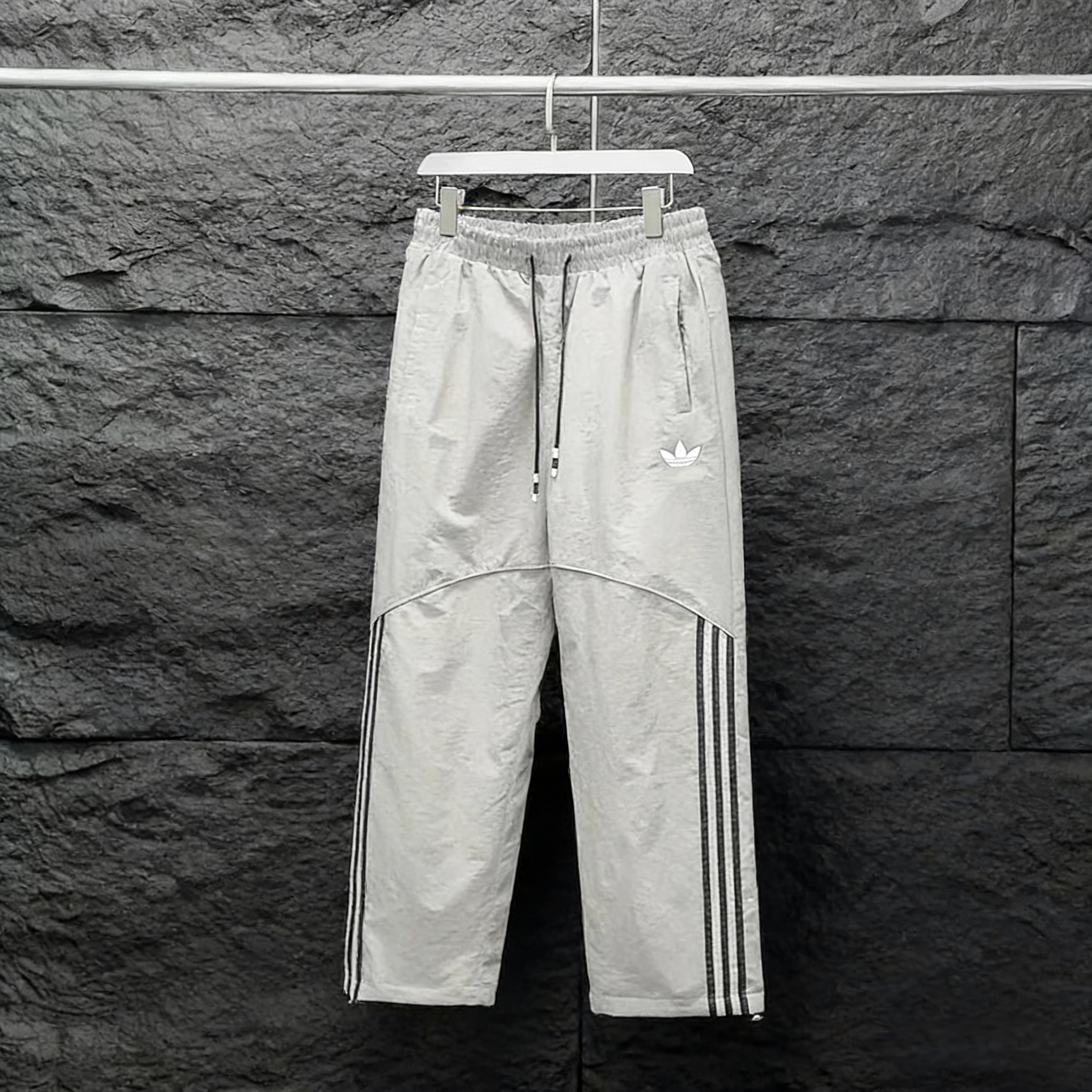 2026新款三条杠运动休闲直筒长裤男女速干阔腿裤防晒裤情侣束脚裤