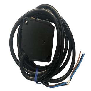 现货全新 NJ20+U1+W 传感器 质保一年 实物拍摄