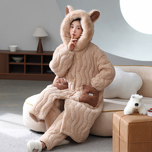 睡衣女款冬季珊瑚绒睡袍三层夹袄加厚加绒2025新款浴袍家居1111w