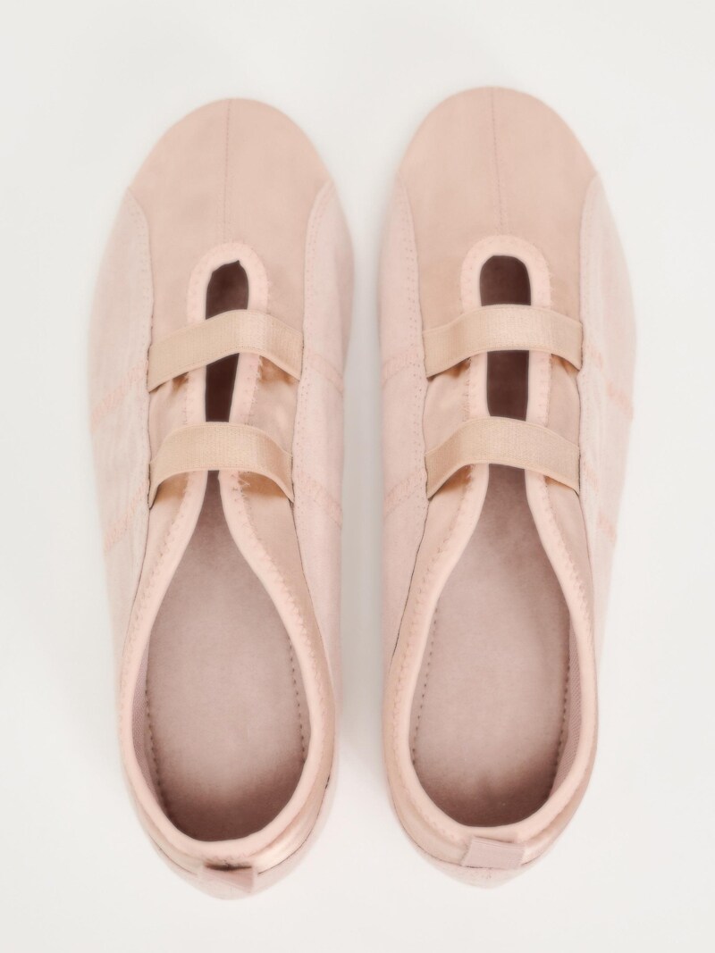 ZA2024 여름 새 여성 신발 실크 새틴 질감 스포츠 플랫 발레 신발 프랑스 부드러운 스타일 장미색 신발