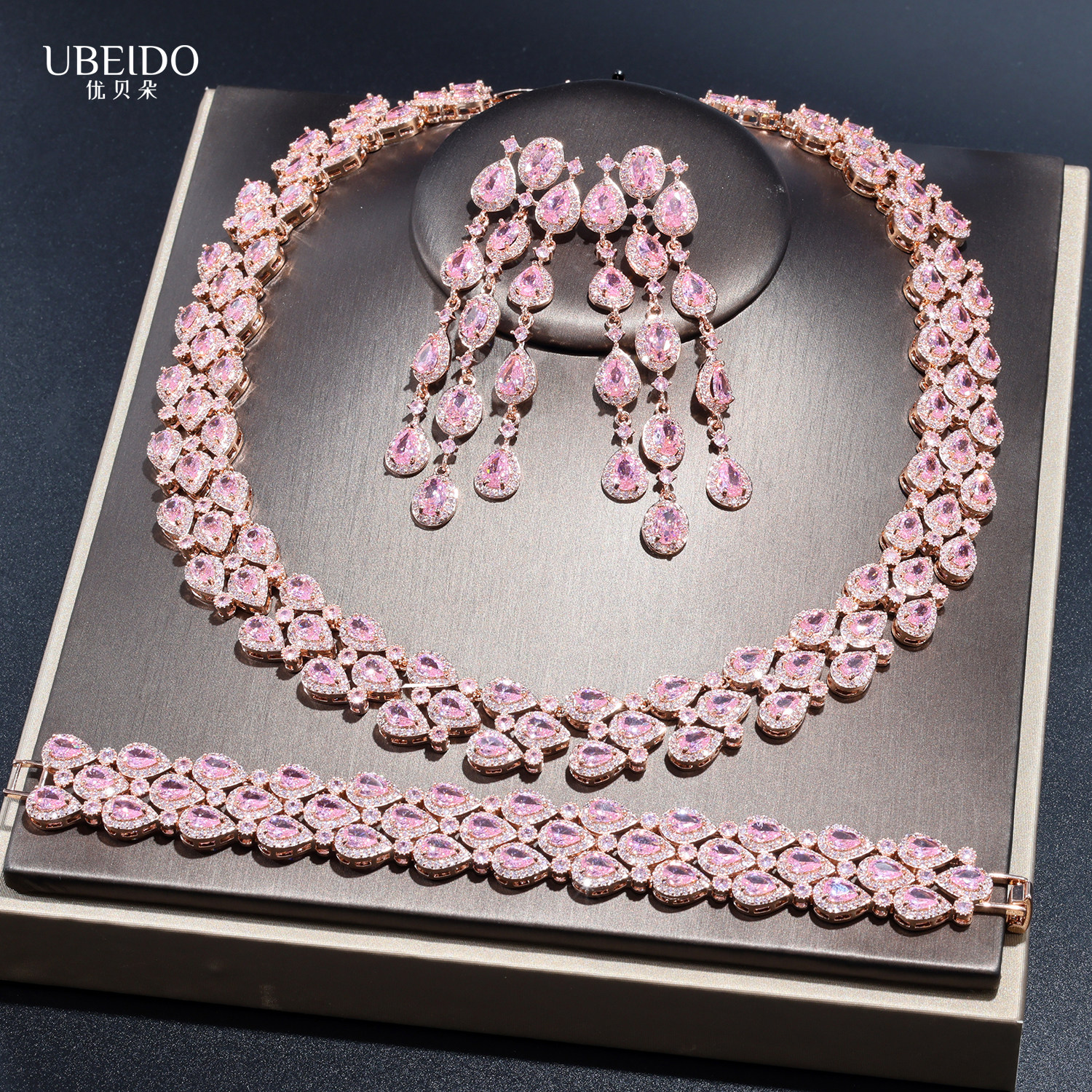日韩粉色锆石项链耳环手链三件套