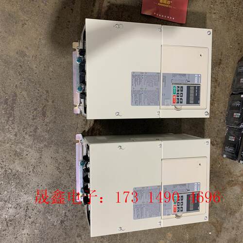 安川E1000变频器30KW,拍摄,9成新,缺两条固定铁【询价产品】