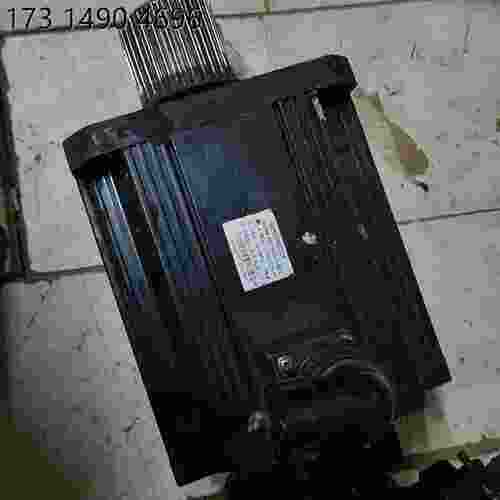拍前询价威科电机，180MB-4R315A33F-MF2，4.3KW