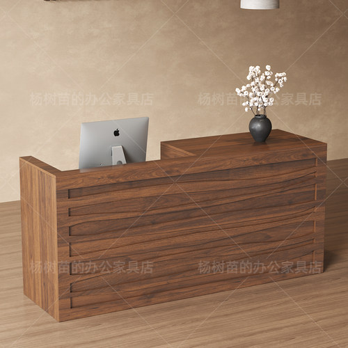 店铺简约小型柜台服装店收银台