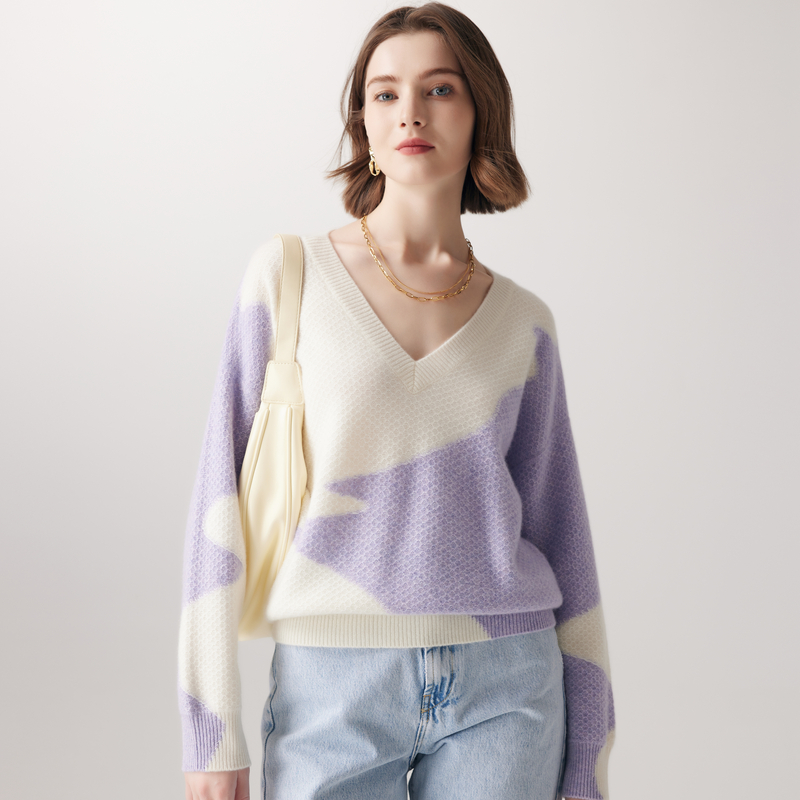帕罗7针纯羊绒秋冬新款V领奶牛纹提花宽松显瘦叠穿针织羊绒衫女
