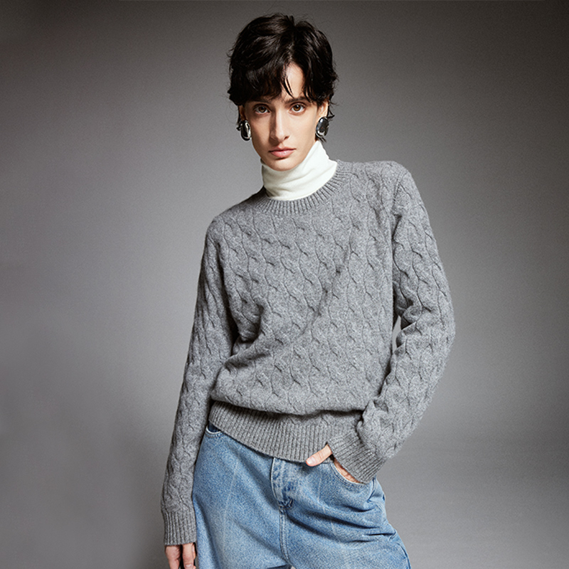 帕罗慵懒风软糯垂坠感软糯羊绒衫