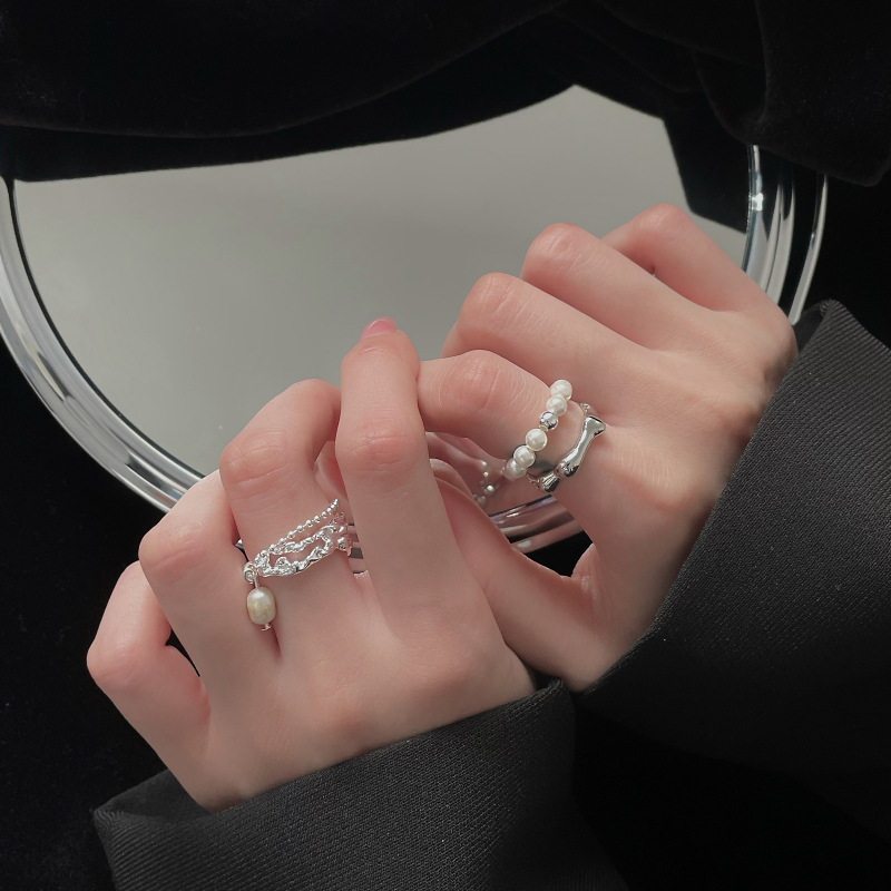 饰尚e族韩版珍珠戒指女时尚优雅气质流苏开口指环叠戴嘻哈