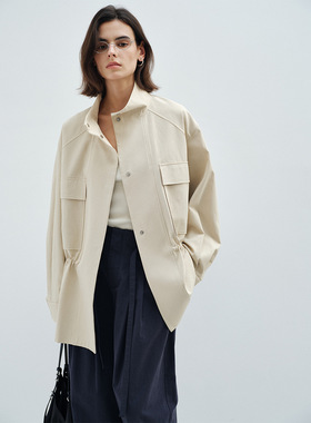 [共线]COLNE春季新款设计感人丝棉立领复古工装大贴袋夹克