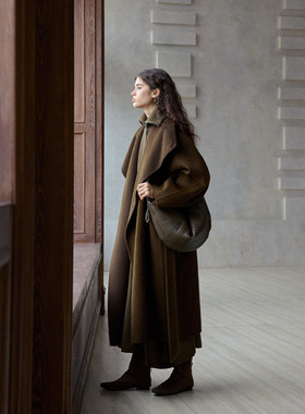 【识几】新品开售蚕丝澳毛翻领撞色双面尼外套