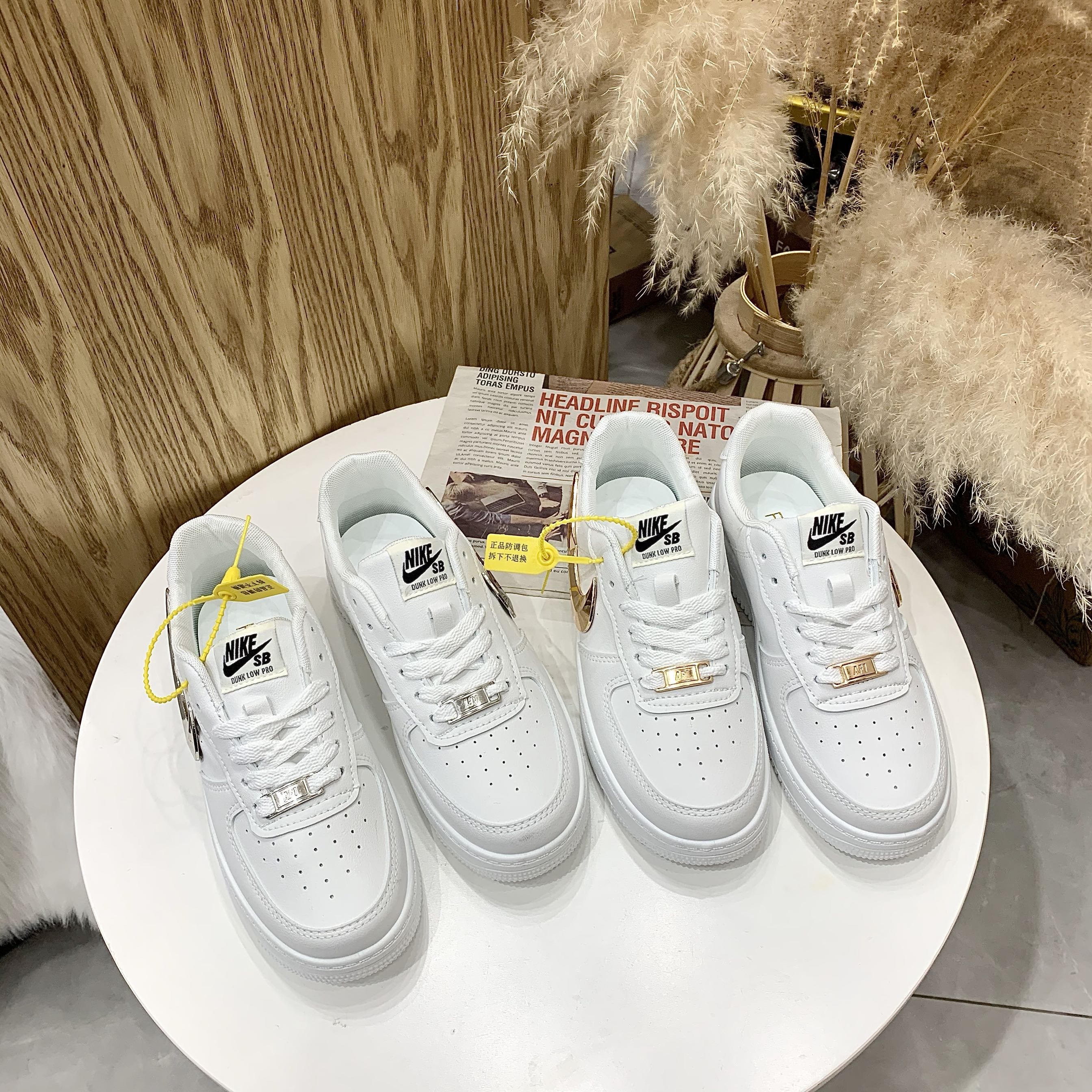 Real price retro sports shoes